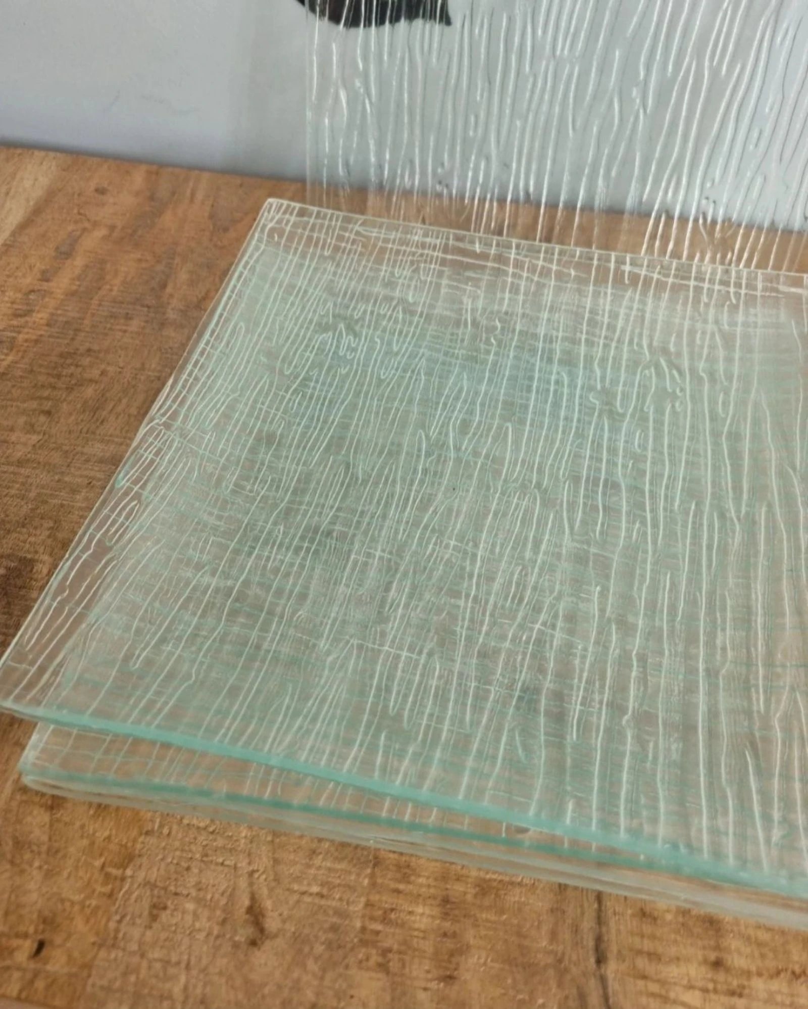 6 grandes assiettes carrées en verre design - 26x26 cm – photo 3